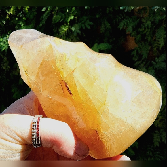 XL Extra Gorgeous Golden Healer Flame - Picture 8 of 17